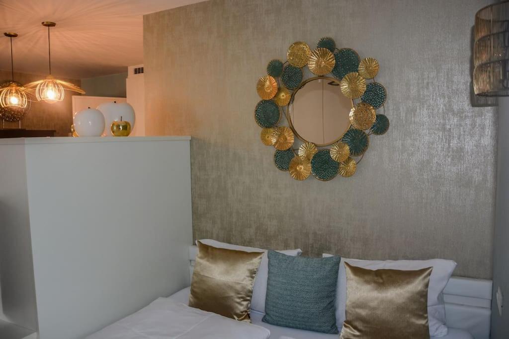 Moderne Ferienwohnung Merano Luaran gambar